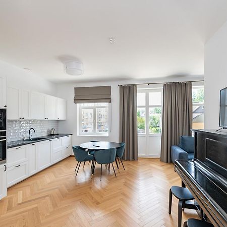 Park Avenue Apartments By Hostlovers Каунас Экстерьер фото