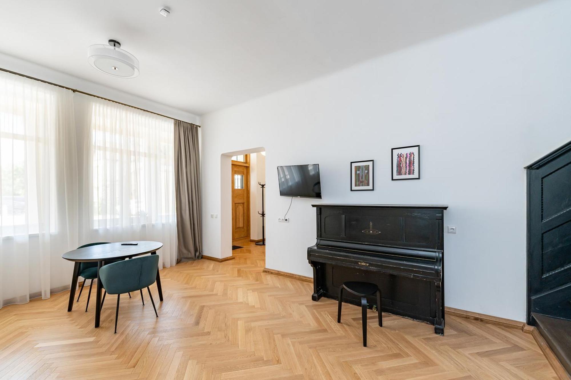 Park Avenue Apartments By Hostlovers Каунас Экстерьер фото